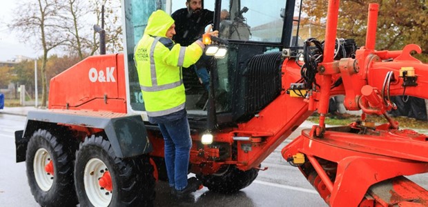 Σε διαρκή επιφυλακή μέχρι να εκτονωθεί η κακοκαιρία